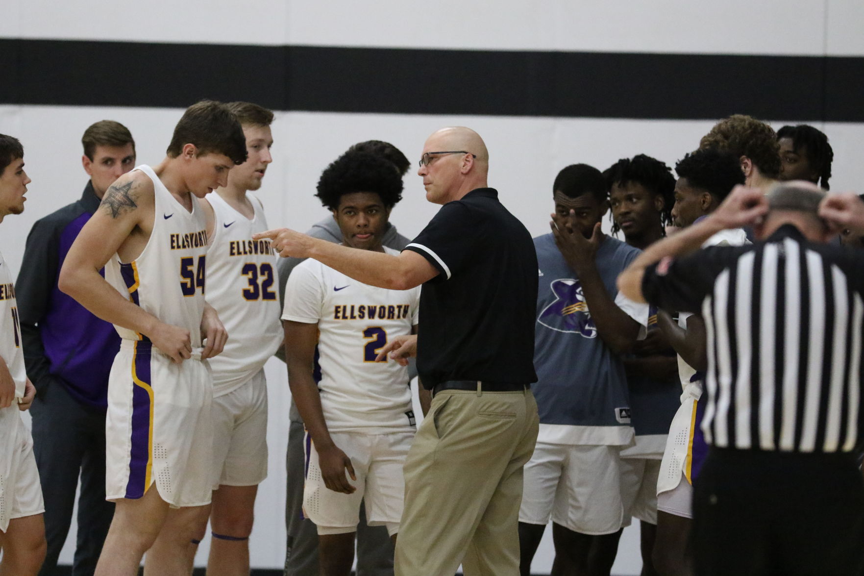 Huddle_177.JPG